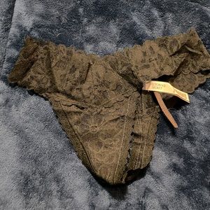 Black lace g-string thong Victoria’s Secret small